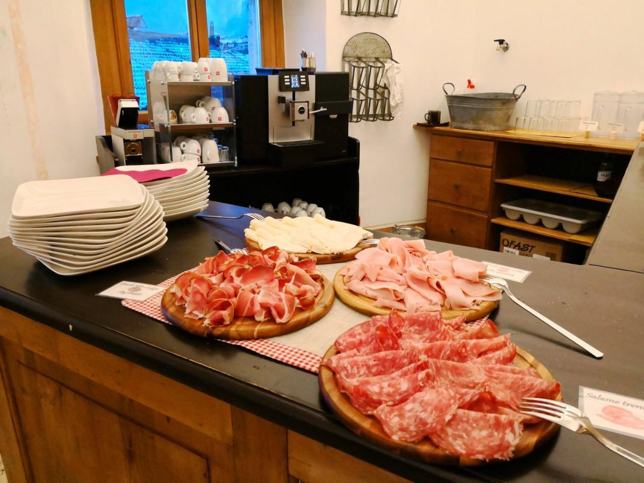 ホテル Torrione トレント エクステリア 写真